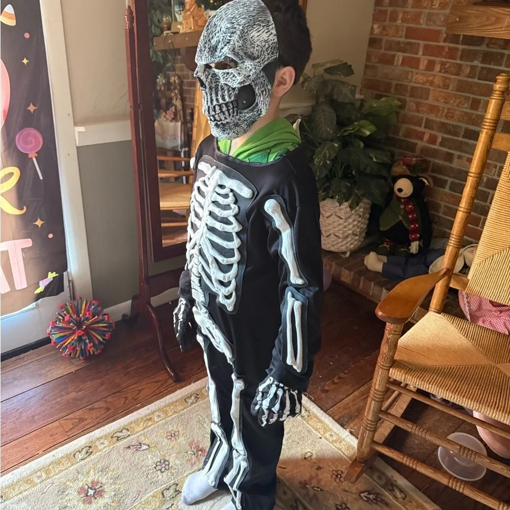Kids Skeleton Costume with Skull Mask & Gloves